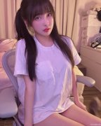 利兹留学生约炮约爱加V ；kmi873