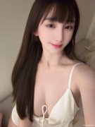 留学生约炮约爱加line：wt8135可上门